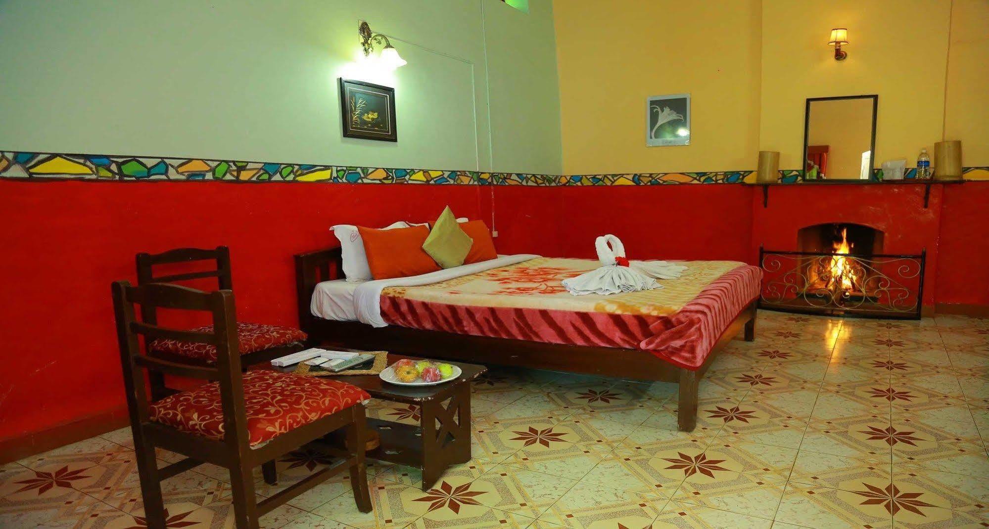 British Cliff Club Resort Ooty Exteriör bild