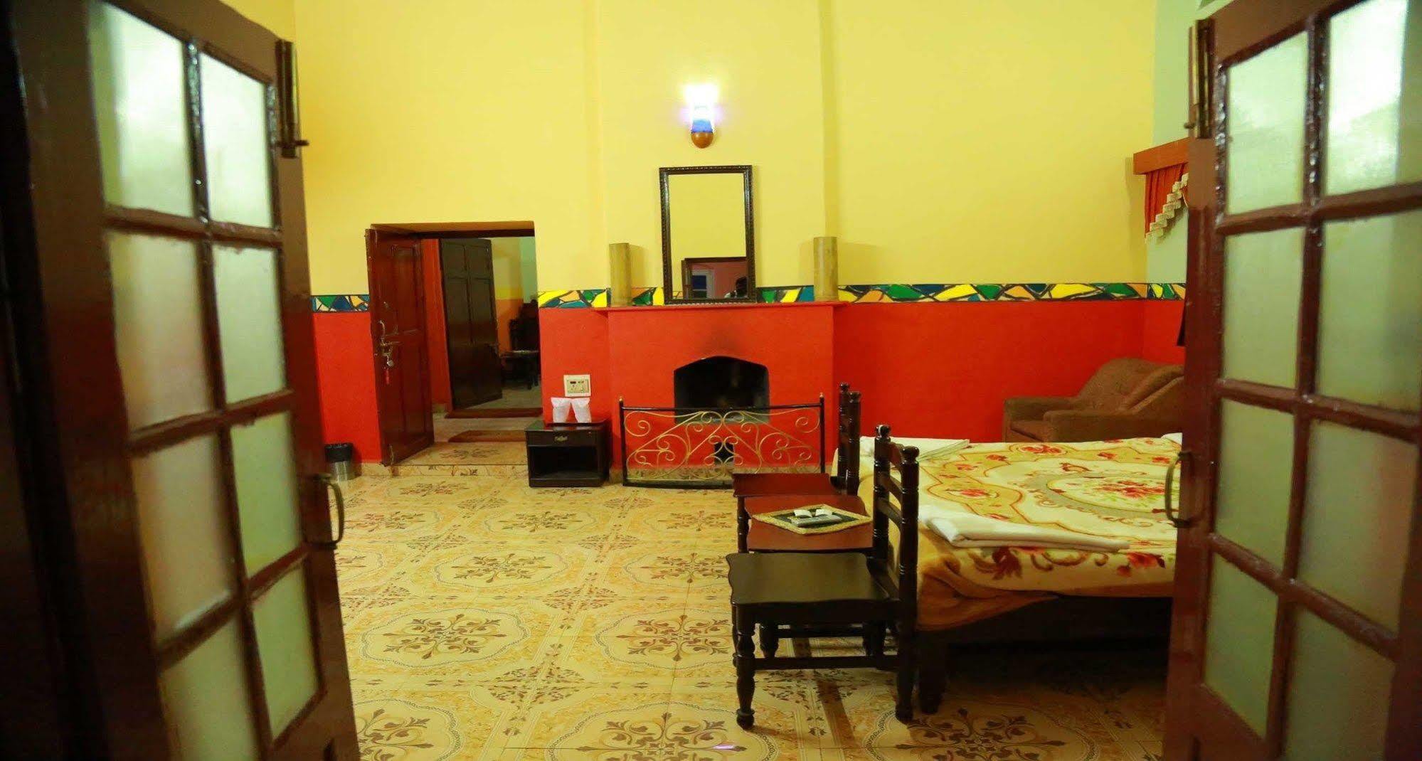 British Cliff Club Resort Ooty Exteriör bild